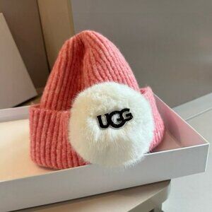 UGG knitted hat